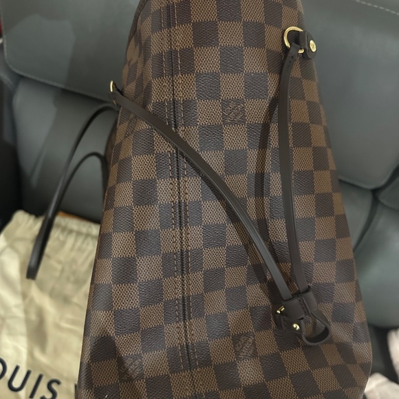 Louis Vuitton Neverfull GM - Picture 10 of 13